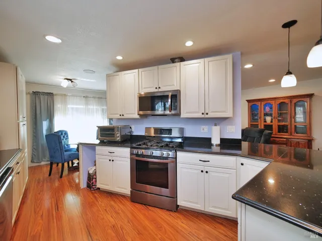 $259,900 | 87 Gloria Court, Vallejo, CA 94590