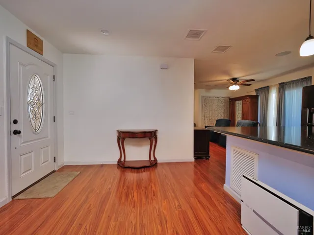 $259,900 | 87 Gloria Court, Vallejo, CA 94590