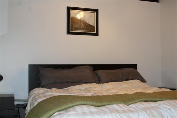 43 Belvedere Road Boxford, MA 01921 - Photo 12 of 17 a bedroom with a bed and a window