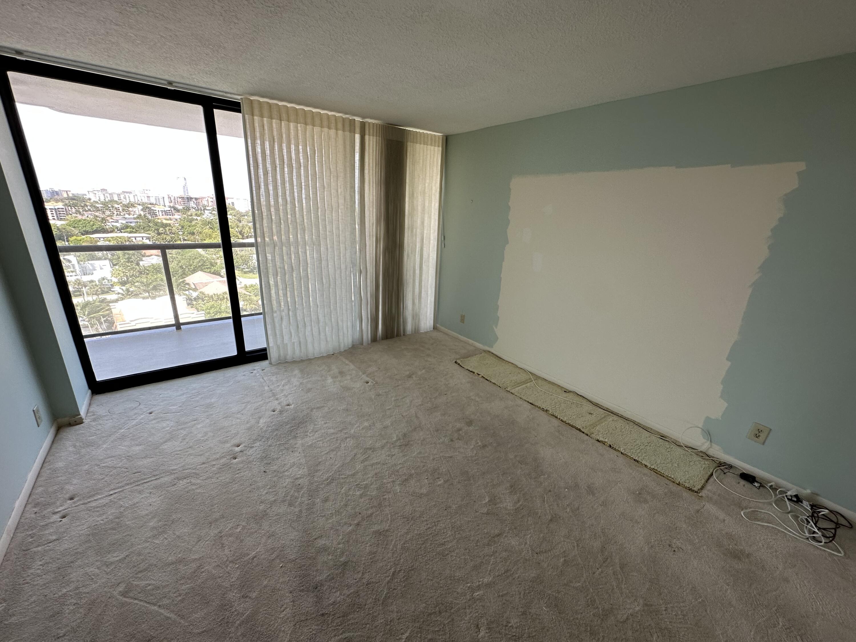 250 South Ocean Boulevard, Unit 10C Boca Raton, FL 33432 - Photo 4 of 14 IMG_6536