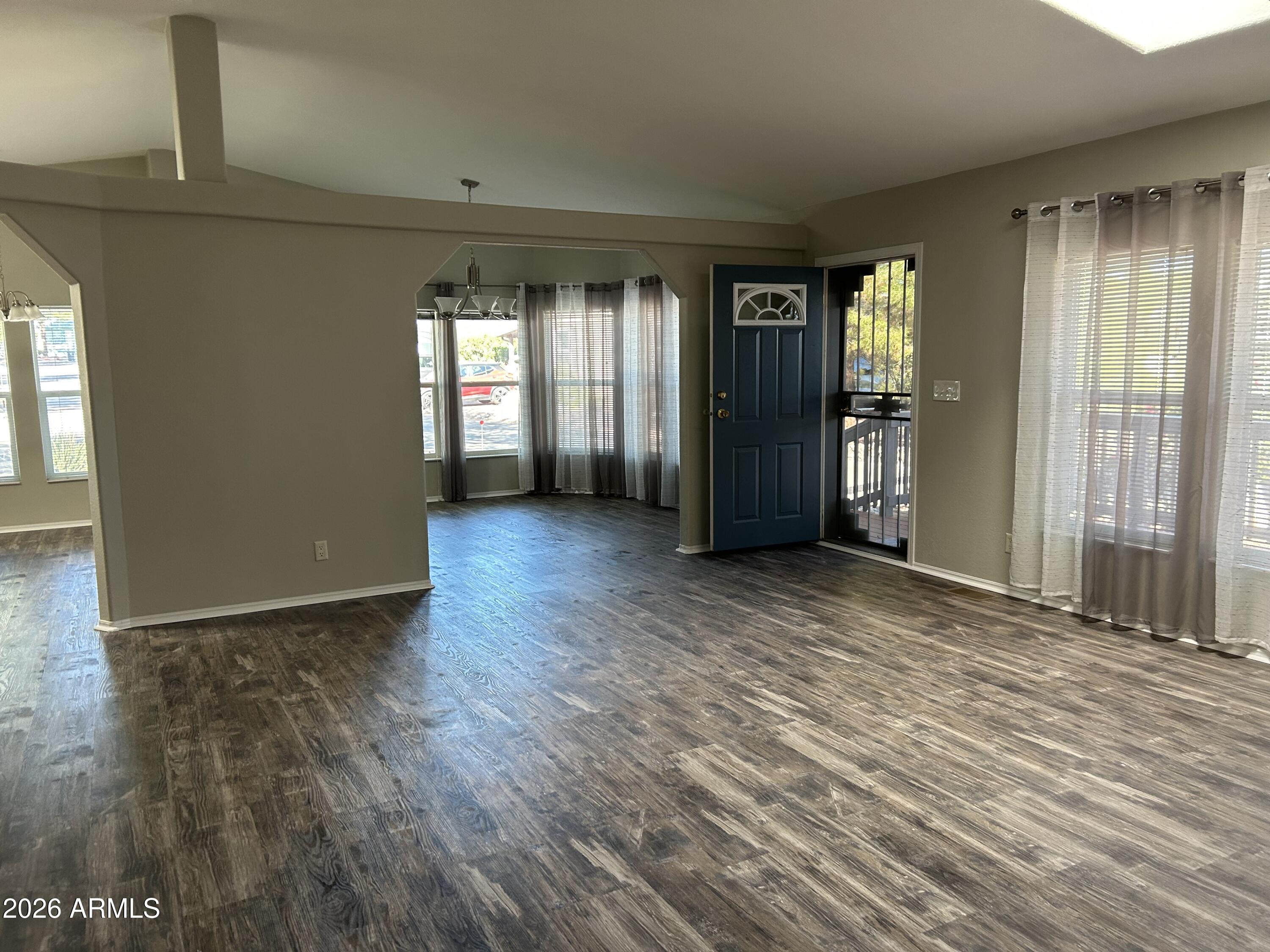 2050 West State Rte 89A, Unit 300 Sedona, AZ 86336 - Photo 6 of 38 Living Room