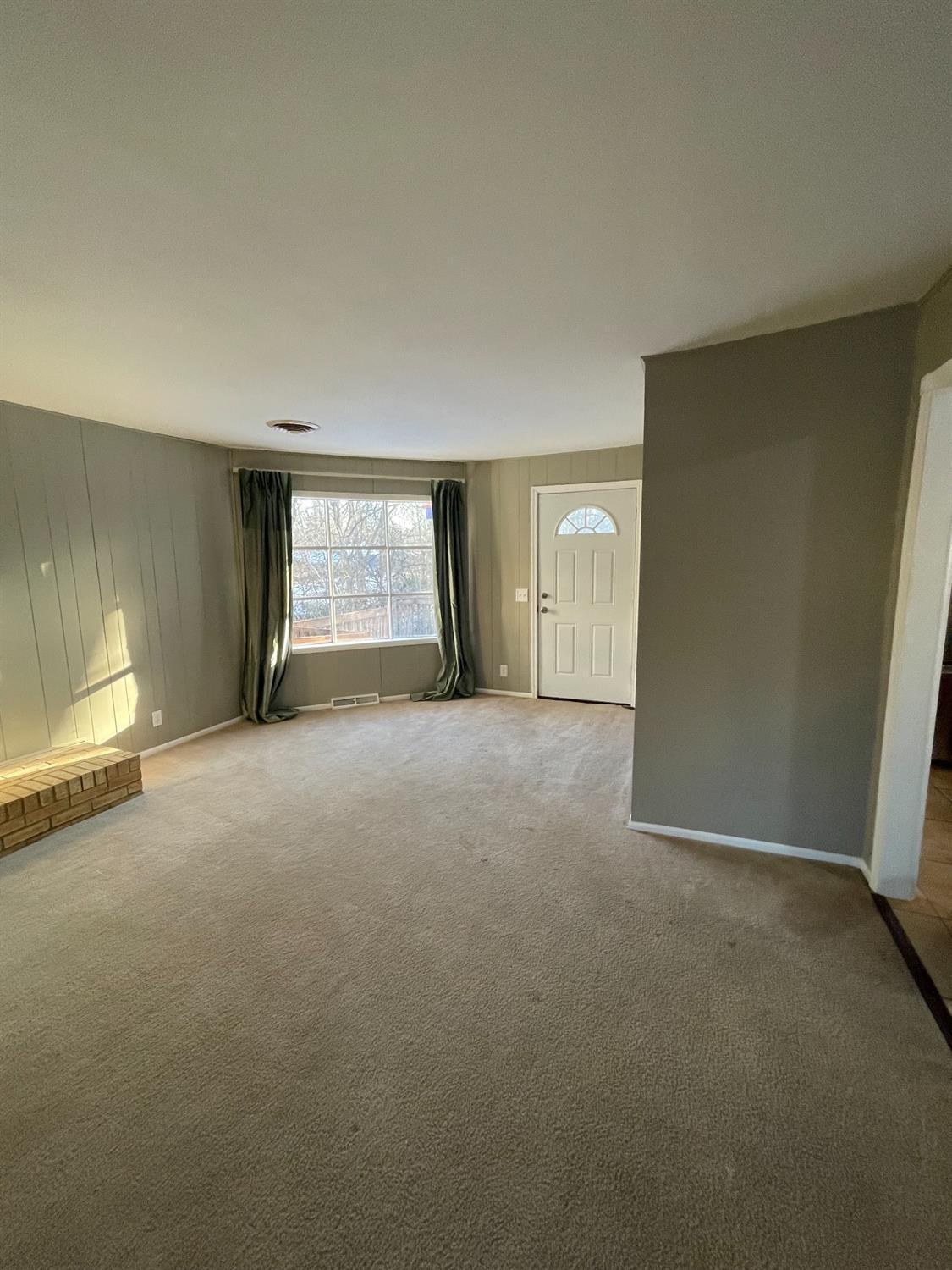 767 Carlsbad Road Forest Park, OH 45240 - Photo 4 of 7