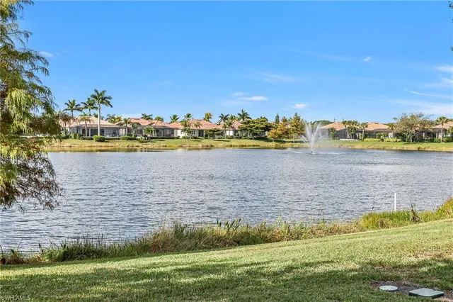 $2,600 | 17600 Old Harmony Drive, Fort Myers, FL 33908