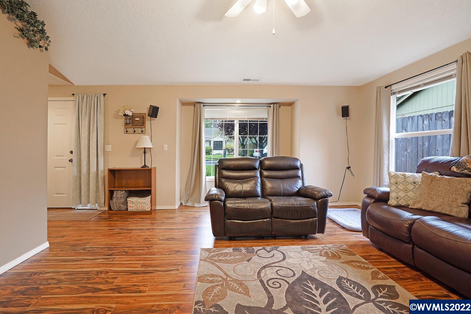 3882 Lone Oak Road Southeast Salem, OR 97302 - Photo 7 of 29
