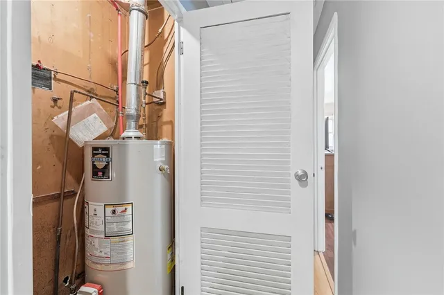 $375,000 | 12 Paige Drive, Coventry, RI 02816