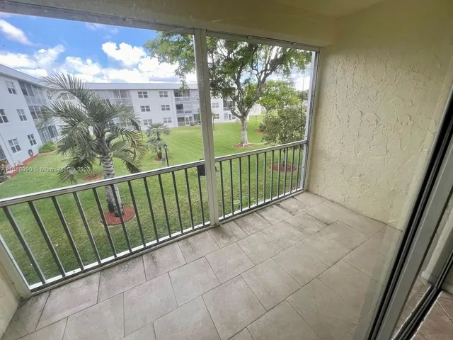 $150,000 | 9880 Marina Boulevard, Unit 1519, Boca Raton, FL 33428