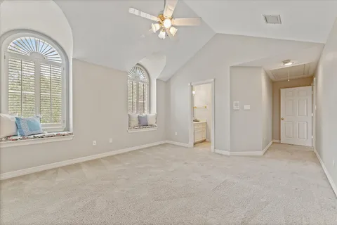 a view of empty room with window