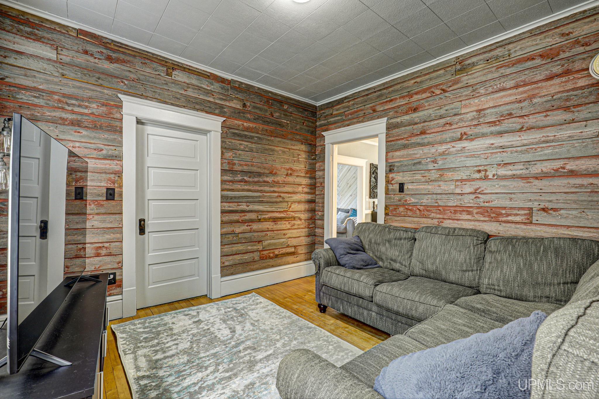 906 Selden Road Iron River, MI 49935 - Photo 12 of 32 Gallery Image 12