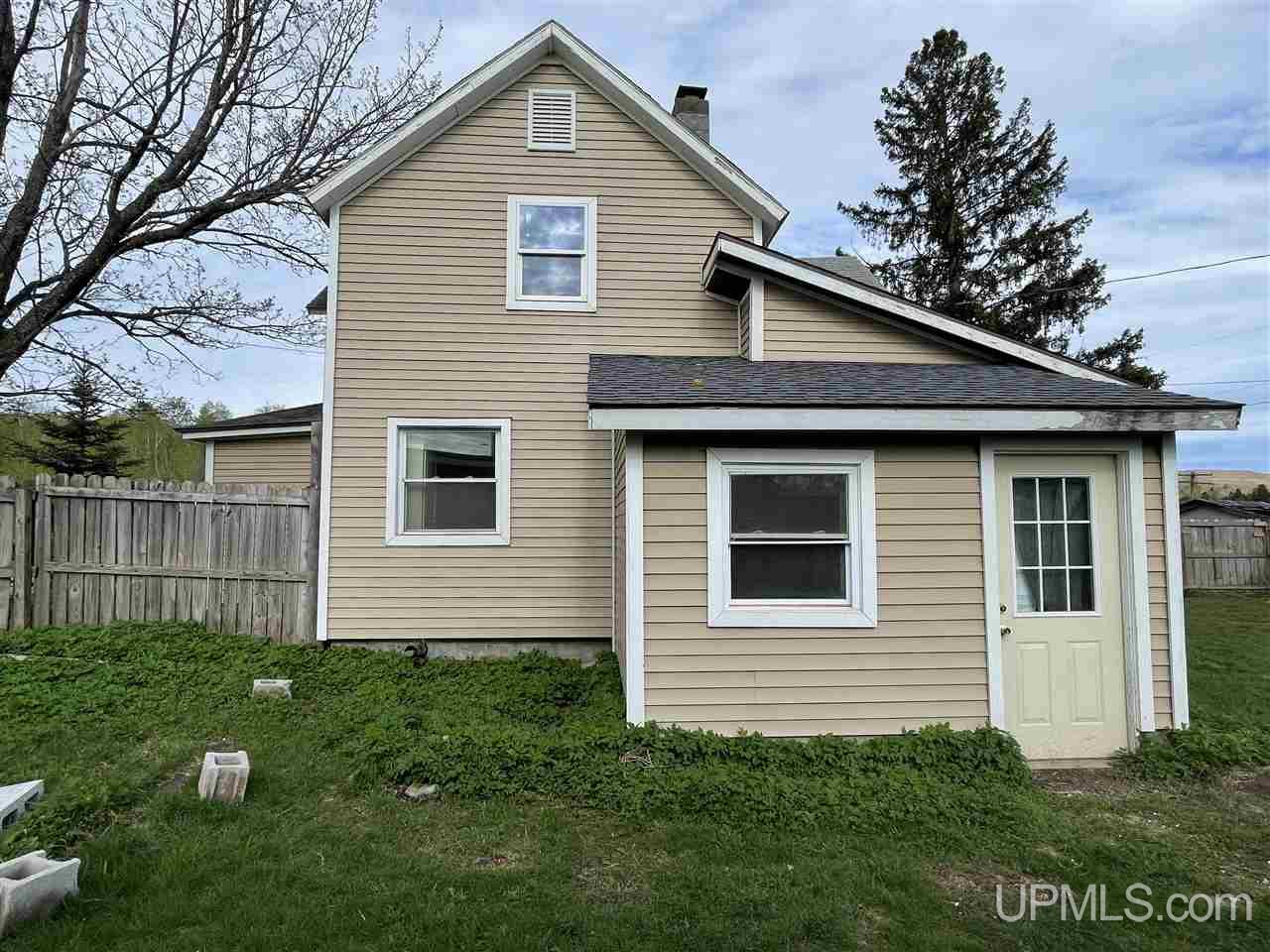 401 Excelsior Street Ishpeming, MI 49849 - Photo 26 of 27
