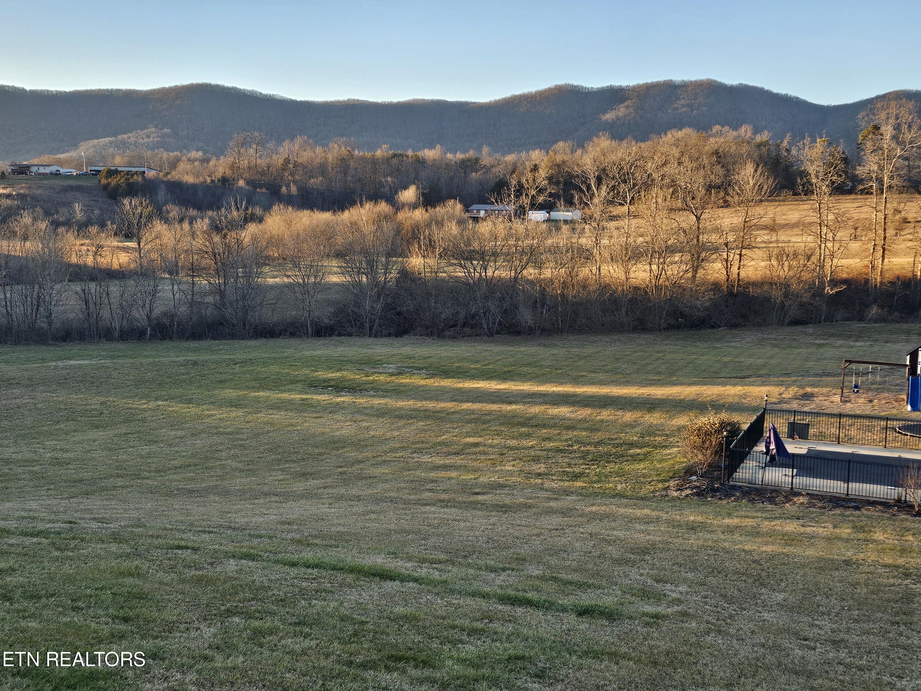 2734 Back Valley Road Speedwell, TN 37870 - Photo 11 of 42 1000023042