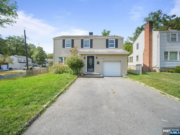 $4,600 | 32 East Harrison Place, Livingston, NJ 07039
