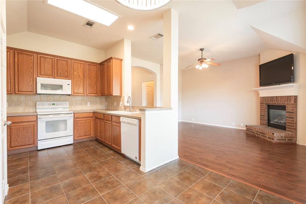 2104 Trinity Lane McKinney, TX 75072 - Photo 14 of 40