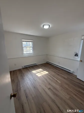 $1,750 | 14 Averill Place, Unit 12, Branford, CT 06405