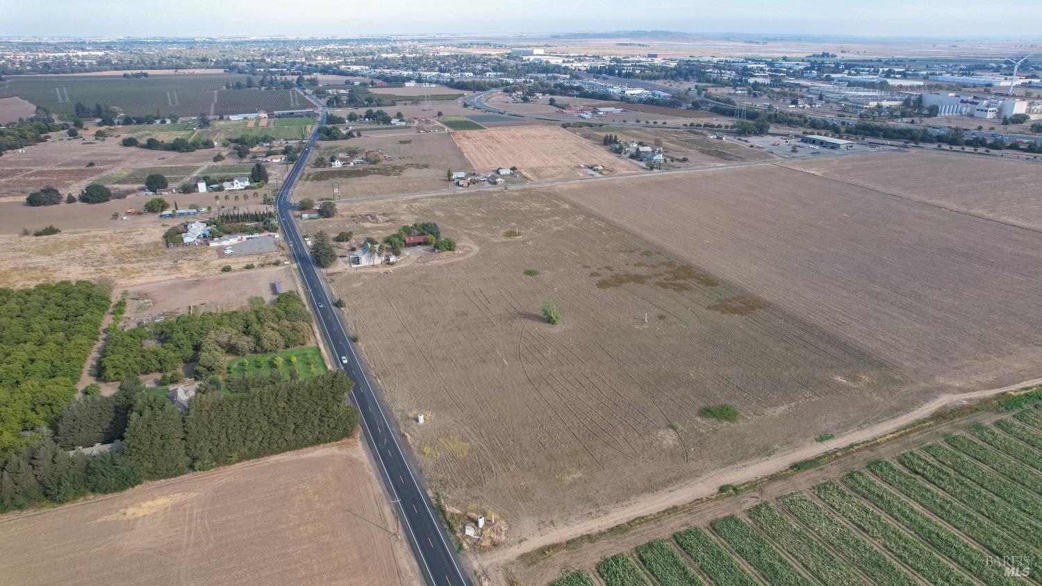2626 Rockville Road Fairfield, CA 94534 - Photo 12 of 22 an aerial view of residential houses with outdoor space