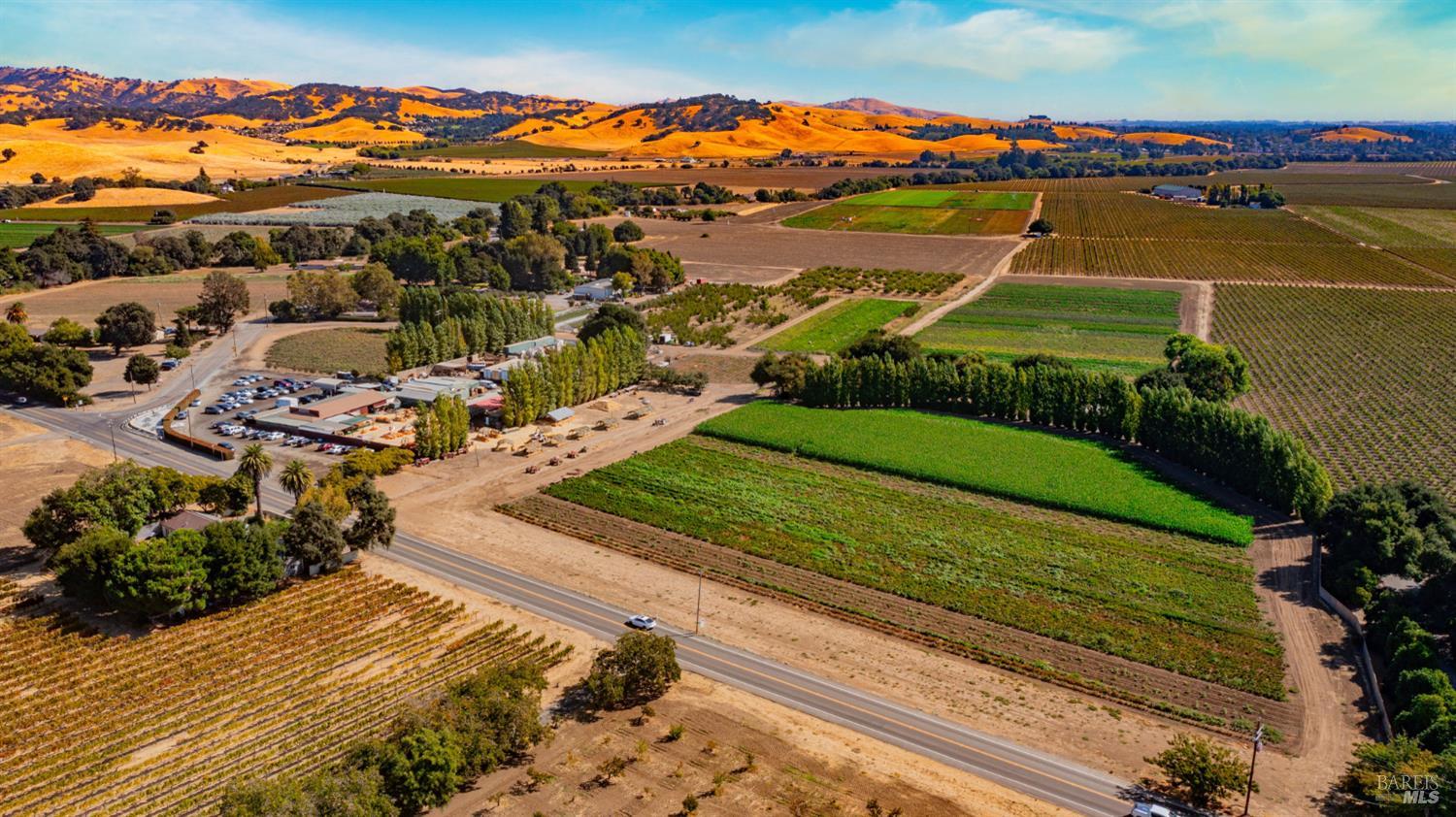 2626 Rockville Road Fairfield, CA 94534 - Photo 15 of 22 an aerial view of residential houses with outdoor space