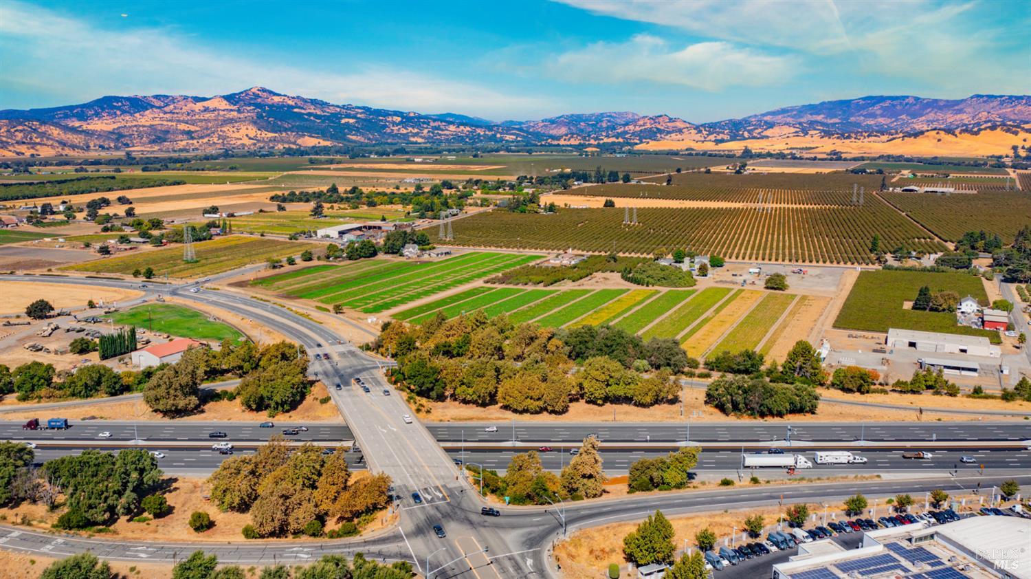 2626 Rockville Road Fairfield, CA 94534 - Photo 10 of 22 a view of a city with an ocean view
