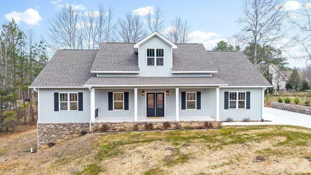 $479,900 | 110 Dakota Drive Northeast, Cleveland, TN 37323