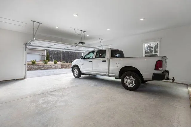 $479,900 | 110 Dakota Drive Northeast, Cleveland, TN 37323