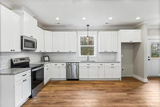 $479,900 | 110 Dakota Drive Northeast, Cleveland, TN 37323