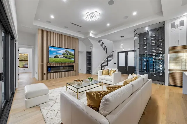 $22,000 | 3701 South Lynwood Avenue, Tampa, FL 33611