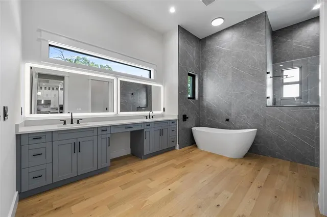 $22,000 | 3701 South Lynwood Avenue, Tampa, FL 33611