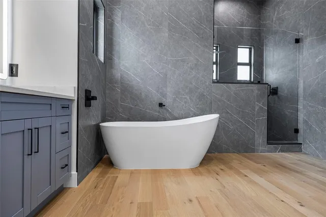 $22,000 | 3701 South Lynwood Avenue, Tampa, FL 33611