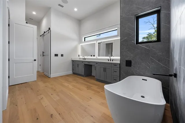 $22,000 | 3701 South Lynwood Avenue, Tampa, FL 33611