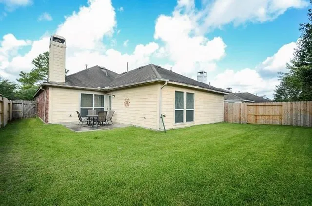 $2,350 | 22014 Gold Leaf Trail, Cypress, TX 77433