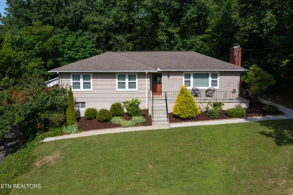 $415,000 | 5519 Parkdale Road, Knoxville, TN 37912