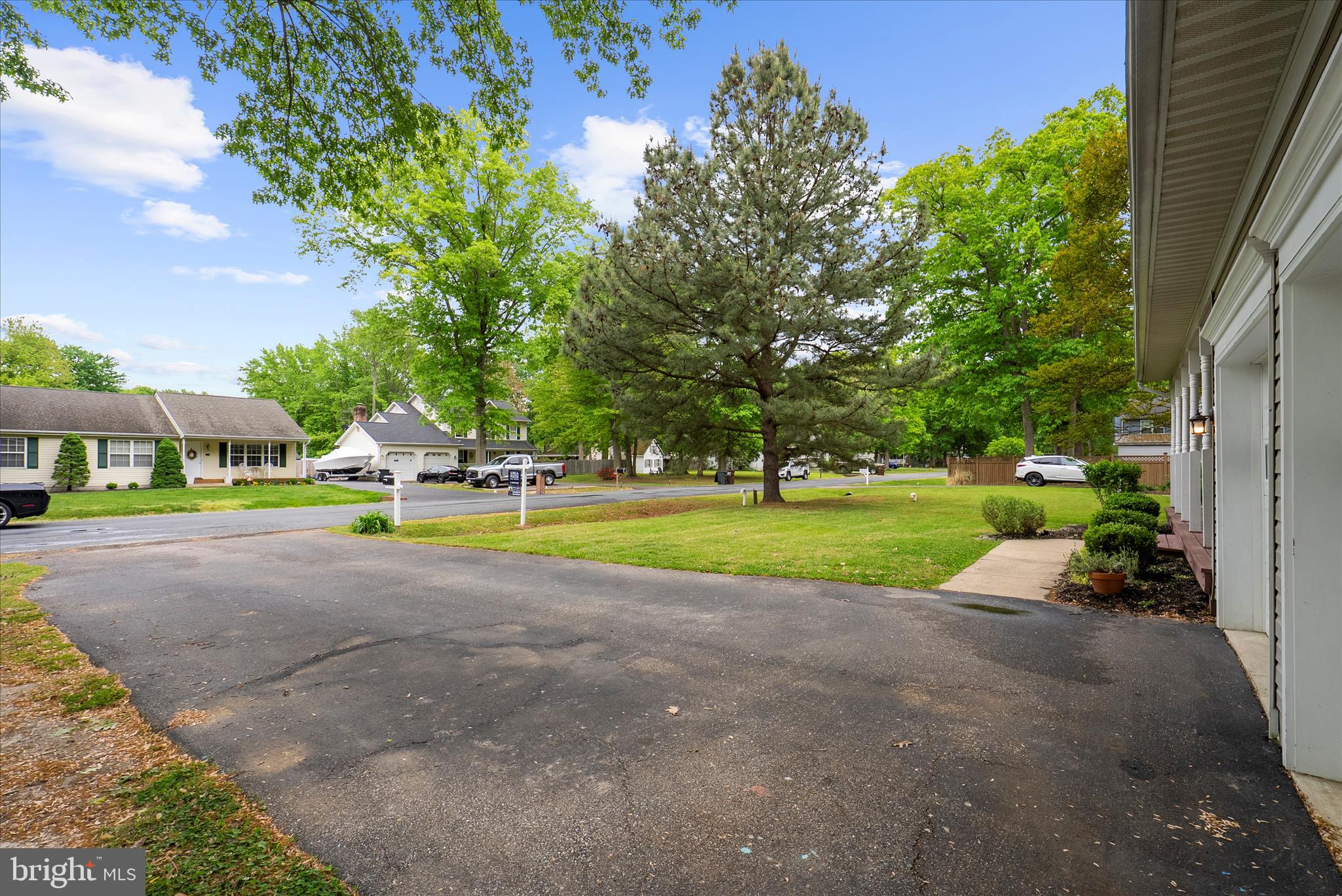 705 Davol Road Stevensville, MD 21666 - Photo 43 of 63 Large driveway