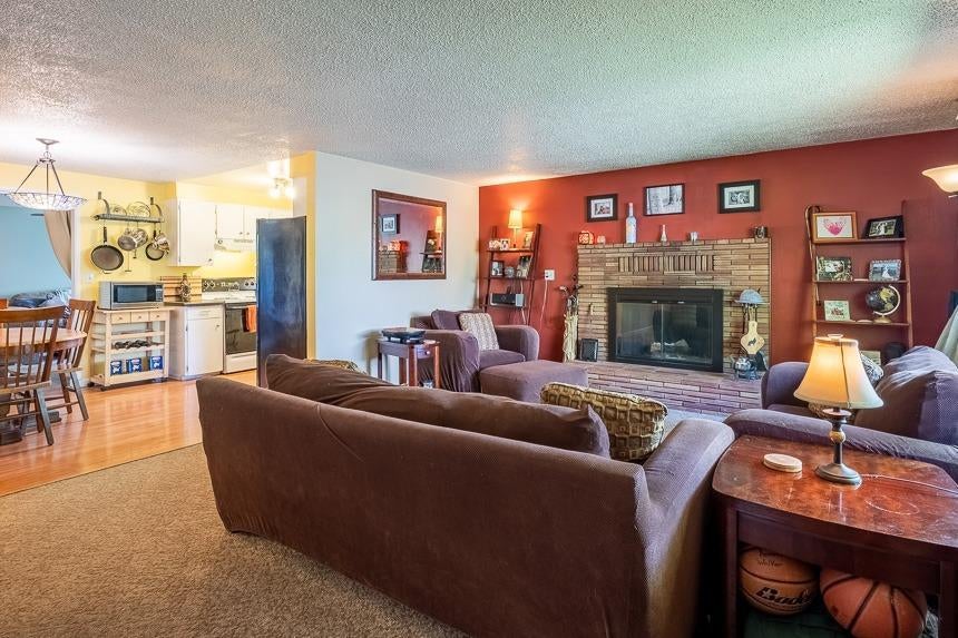 195 Bigham Drive Central Point, OR 97502 - Photo 6 of 25 Additional Photo