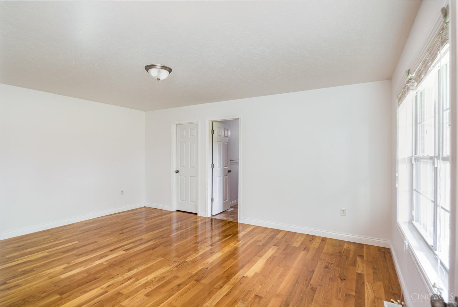 954 Phillips Road Cincinnati, OH 45230 - Photo 14 of 30