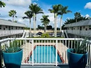 $2,200 | 2040 Northwest 89th Avenue, Unit 104, Pembroke Pines, FL 33024