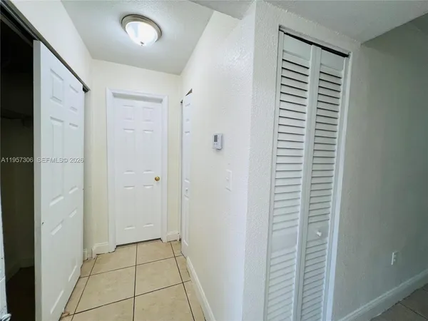 $2,200 | 2040 Northwest 89th Avenue, Unit 104, Pembroke Pines, FL 33024