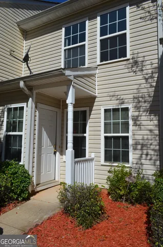 $139,900 | 6348 Wellington Walk Way, Lithonia, GA 30058