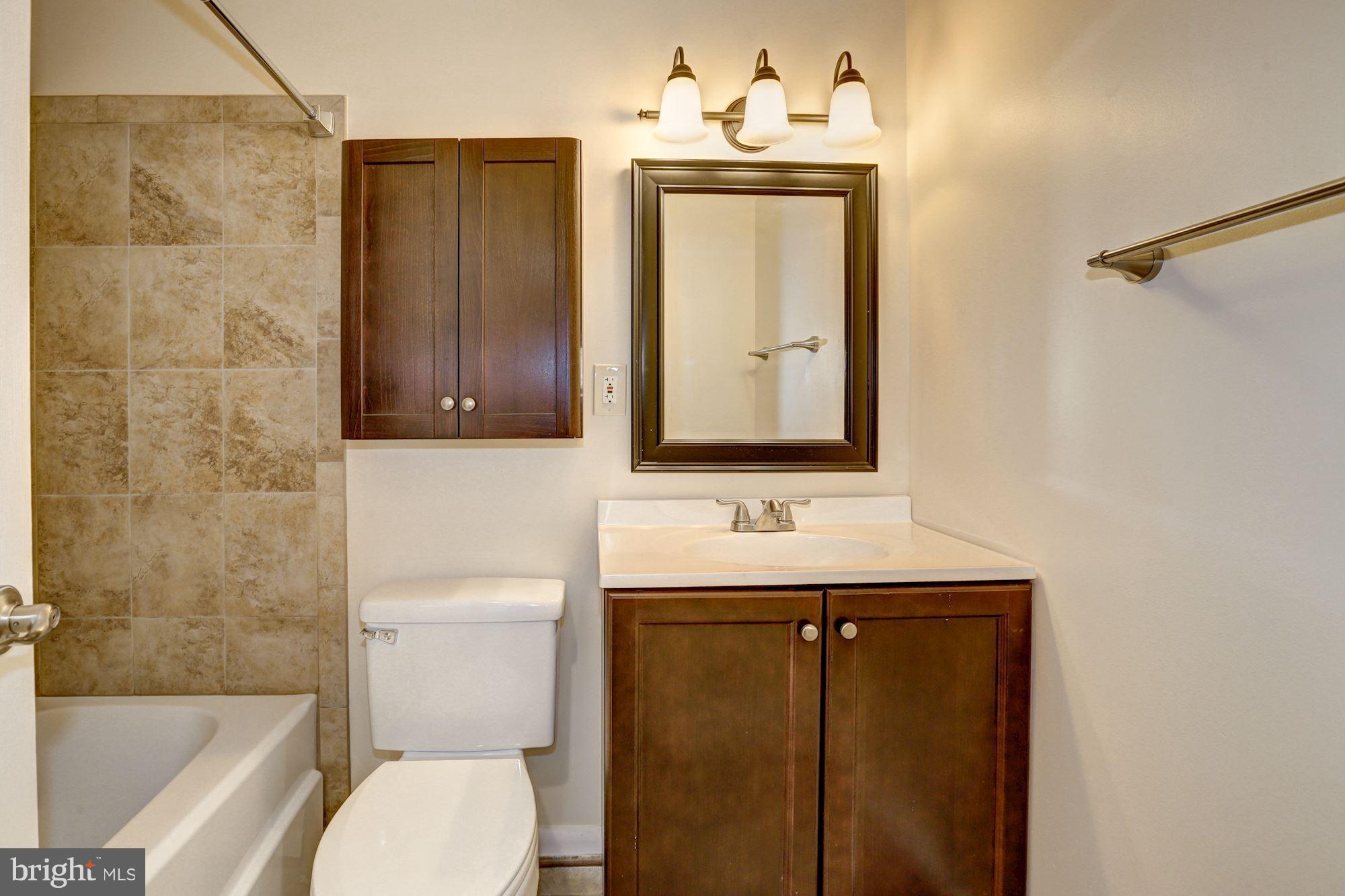10917 Rawley Road New Market, MD 21774 - Photo 14 of 30 Hall Bath