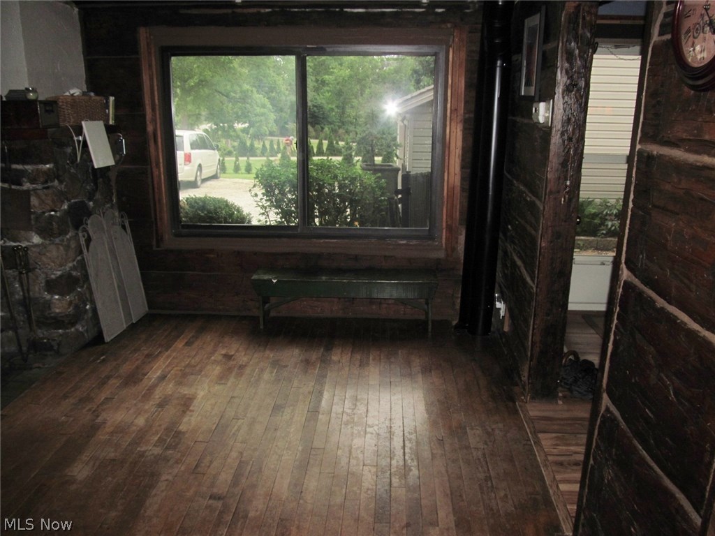 9210 Webster Road Strongsville, OH 44136 - Photo 9 of 33
