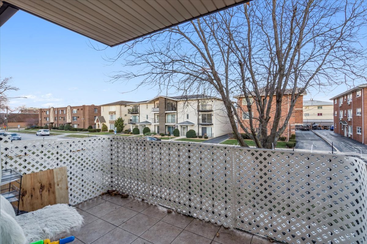 10530 Parkside Avenue, Unit 8 Chicago Ridge, IL 60415 - Photo 22 of 25