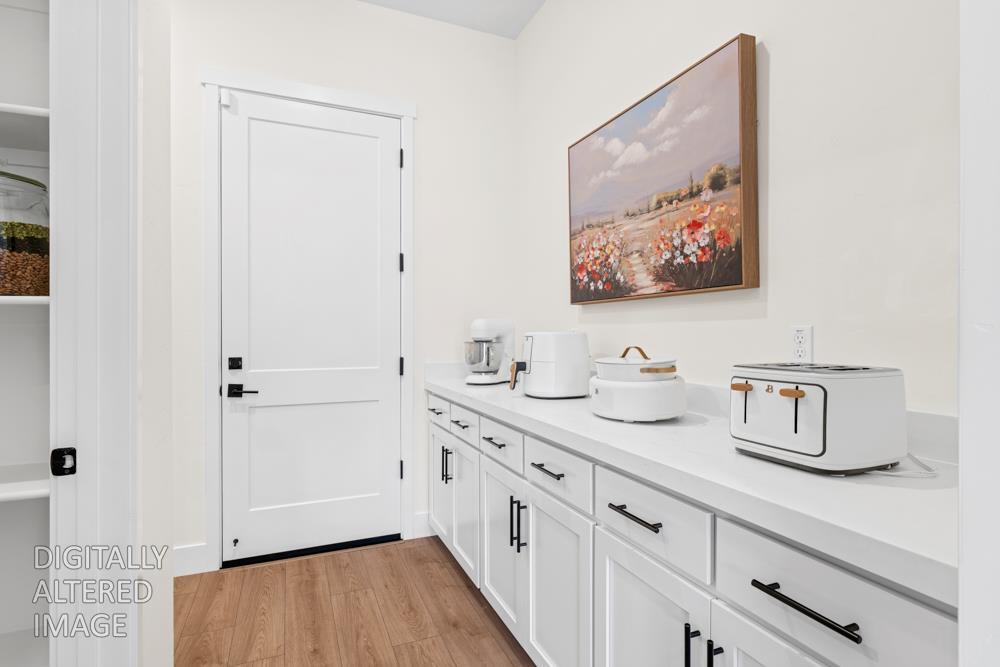 7058 Sheldon Rnch Drive Rancho Murieta, CA 95683 - Photo 14 of 26 Butler's Pantry: Virtually Staged
