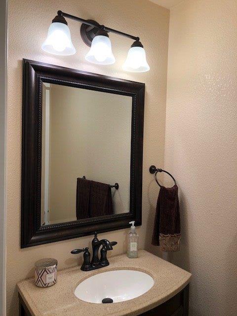 2034 North Sunny Lane Reedley, CA 93654 - Photo 11 of 27 Gallery Image 11
