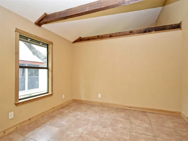 $1,750 | 154 Woodcreek Drive, Unit 13, Wimberley, TX 78676