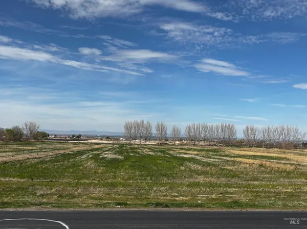 $345,000 | 2217 4000 North, Filer, ID 83328