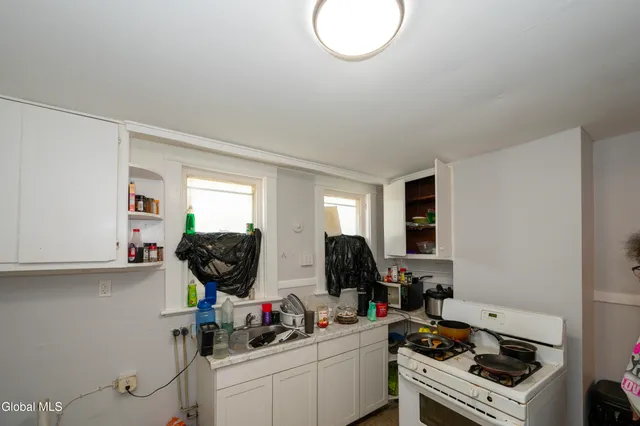 $195,000 | 184 North Lake Avenue, Albany, NY 12206