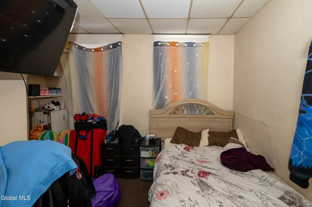 $195,000 | 184 North Lake Avenue, Albany, NY 12206