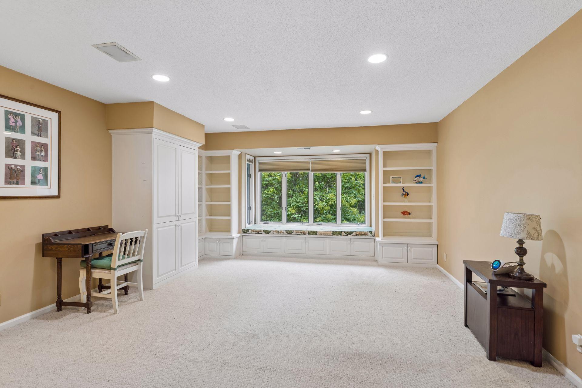 1355 Medora Road Mendota Heights, MN 55118 - Photo 22 of 57 Gallery Image 22