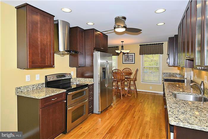 3409 Briars Road Brookeville, MD 20833 - Photo 8 of 30 Kitchen
