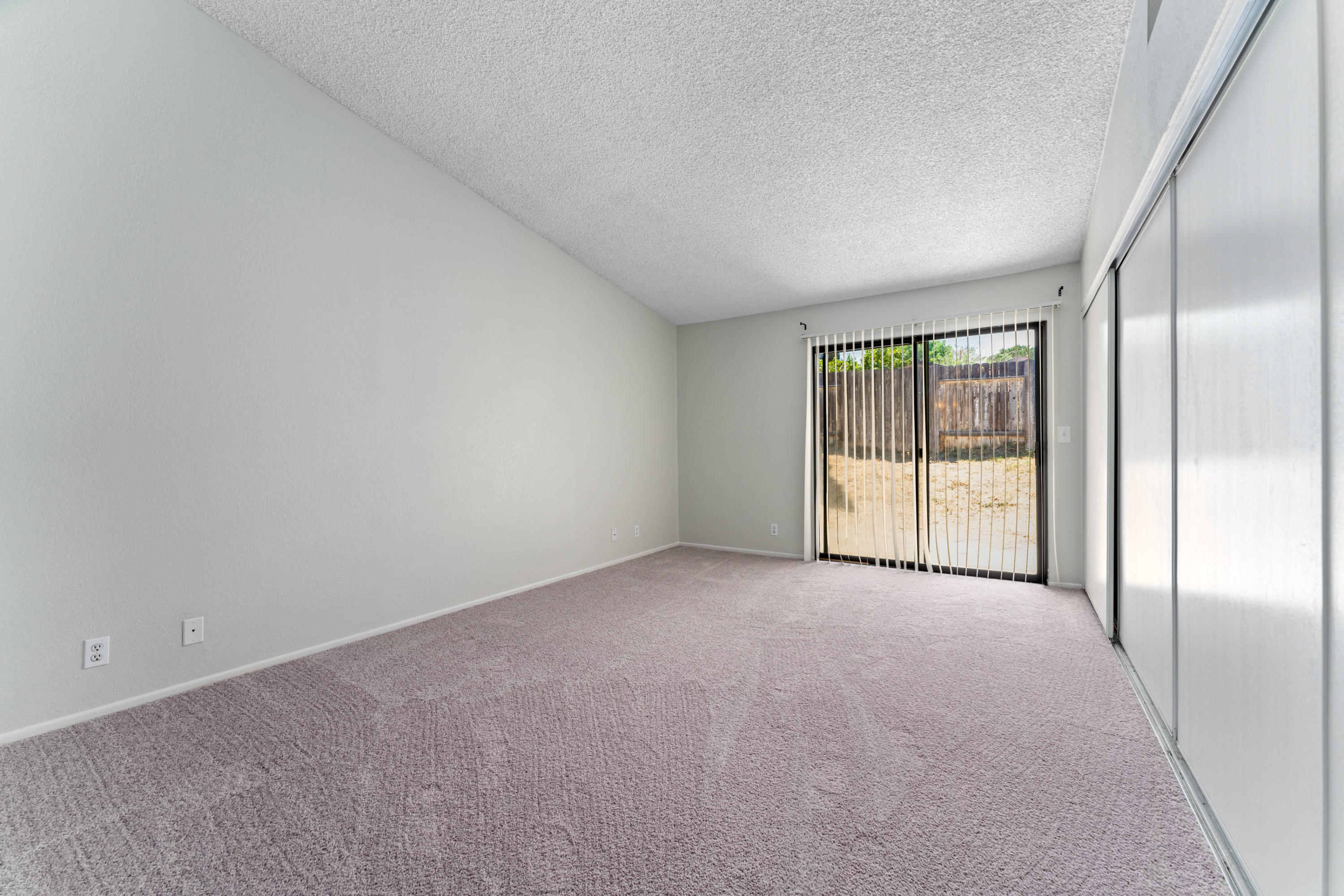 4630 Table Mountain Road Palmdale, CA 93552 - Photo 18 of 29 4630 Table Mountain Rd_InView-Media-18