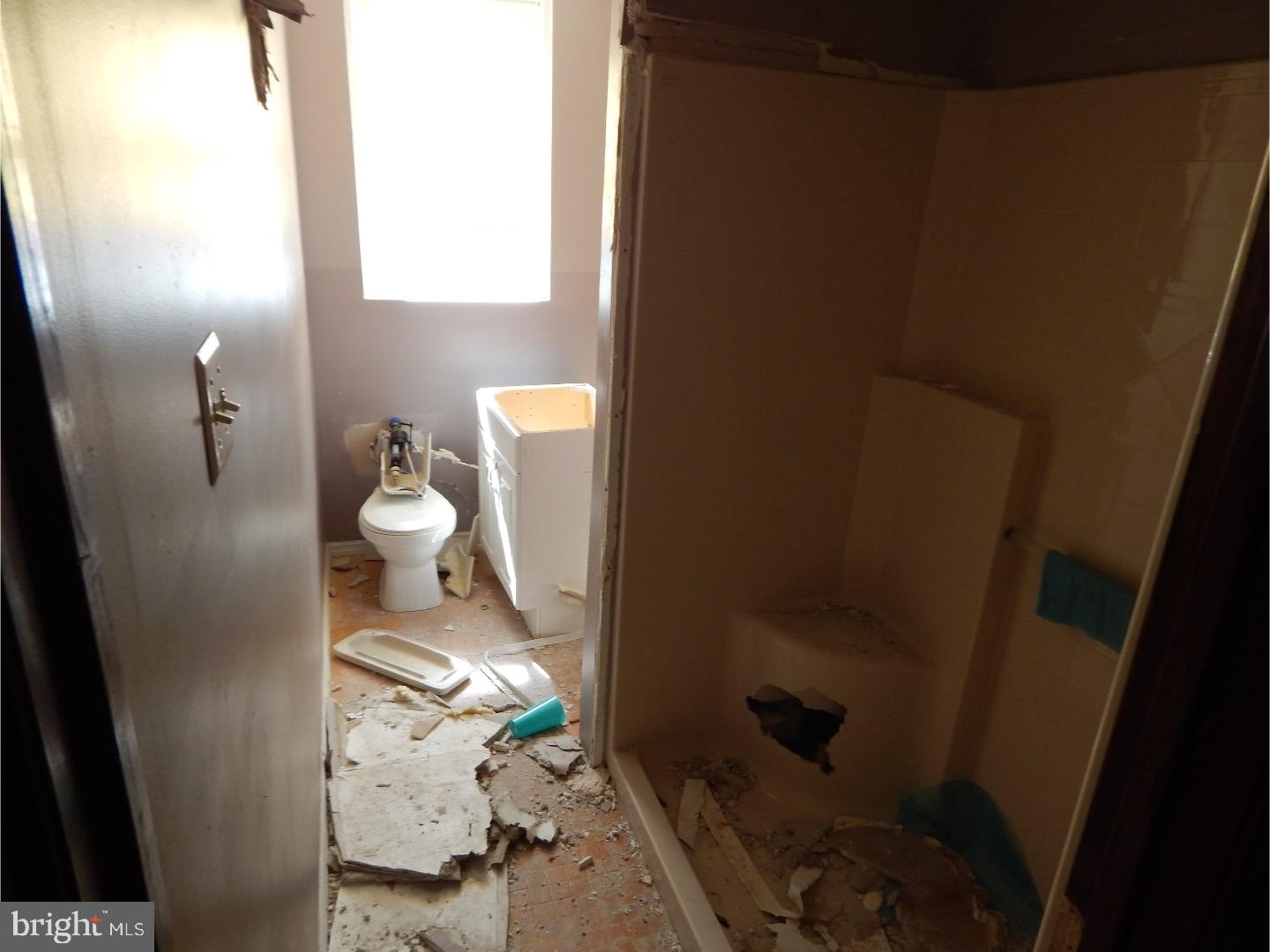 5328 Chestnut Street Philadelphia, PA 19139 - Photo 6 of 10