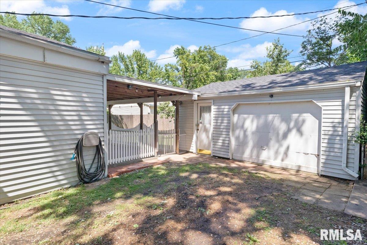 48 Beverly Drive Springfield, IL 62702 - Photo 26 of 33 Gallery Image 26