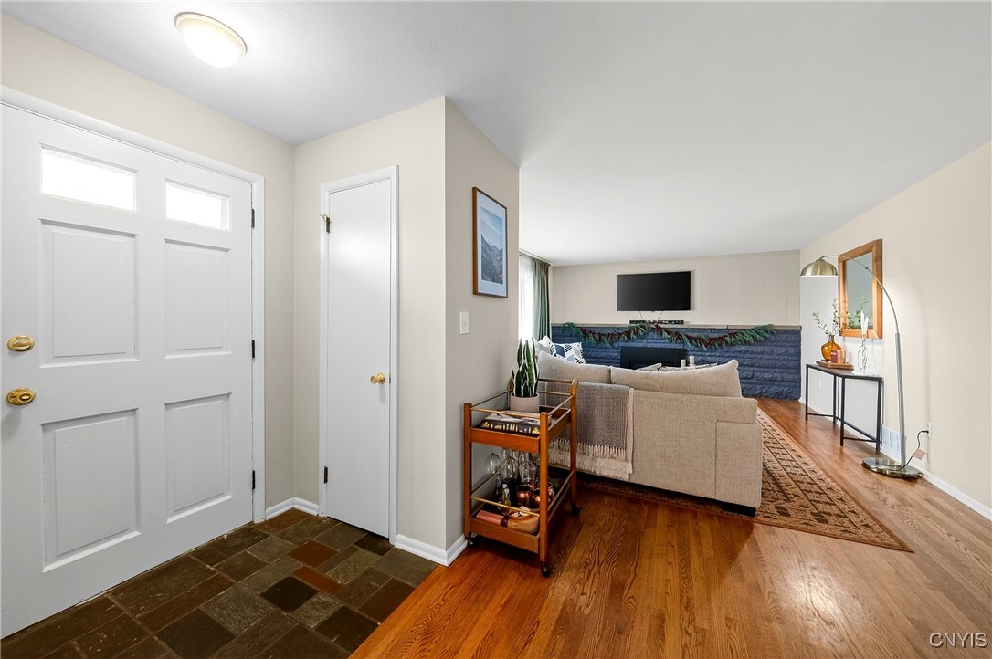 3541 Cold Springs Road Lysander, NY 13027 - Photo 3 of 43